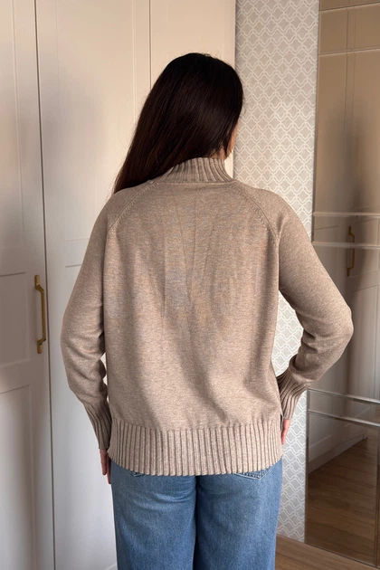 Светр INEDIT 10619-1 Beige ONE SIZE - Фото 3 Светр INEDIT 10619-1 Beige ONE SIZE - изображение 3