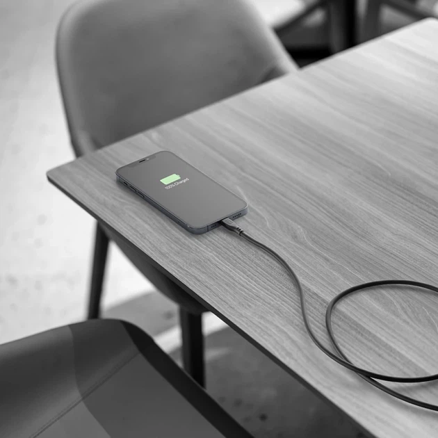 Кабель Cellularline Soft Cable USB-C to Lightning MFi 1.2 m Black (USBDATASOFTC2LMFIK) - Фото 3 Кабель Cellularline Soft Cable USB-C to Lightning MFi 1.2 m Black (USBDATASOFTC2LMFIK) - изображение 3