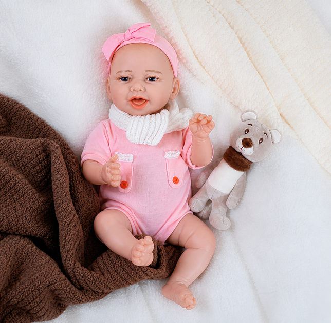 Інтерактивний пупс Reborn Baby Born Elly 42 см — реагує на рухи, сміється, плаче та засинає, з аксесуарами (RBM24018) - Фото 6 Інтерактивний пупс Reborn Baby Born Elly 42 см — реагує на рухи, сміється, плаче та засинає, з аксесуарами (RBM24018) - изображение 6