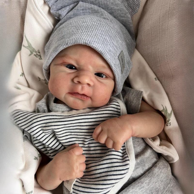 Реалістична лялька Reborn Baby Doll Elijah 48 см — вініл-силіконовий хлопчик з промальованим волоссям та аксесуарами, можна купати (RB050) - изображение 2
