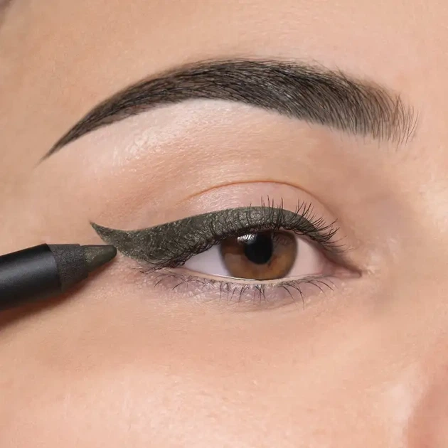 Artdeco Soft Eye Liner Waterproof Водостійкий олівець для очей No 22 "Dark Grey Green" - Фото 2 Artdeco Soft Eye Liner Waterproof Водостійкий олівець для очей No 22 "Dark Grey Green" - зображення 2
