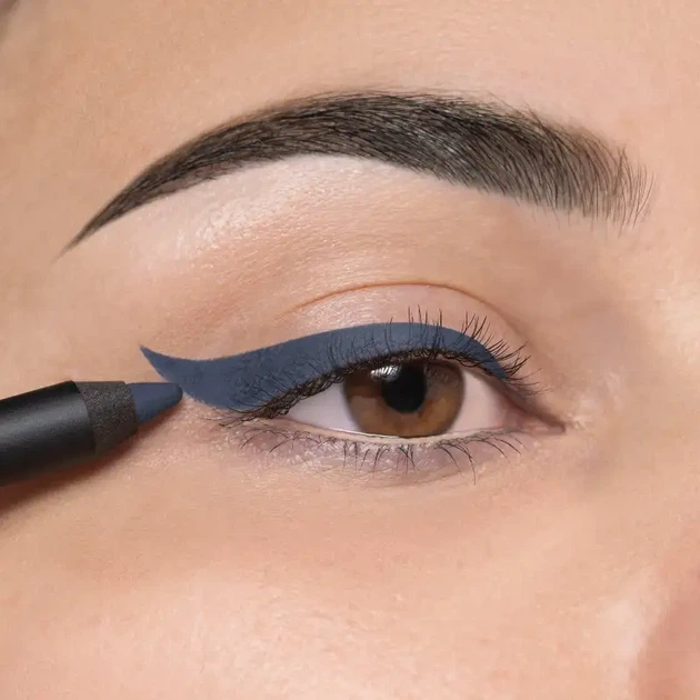 Artdeco Soft Eye Liner Waterproof Водостойкий карандаш для глаз № 40 "Mercury Blue" - Фото 2 Artdeco Soft Eye Liner Waterproof Водостойкий карандаш для глаз № 40 "Mercury Blue" - изображение 2