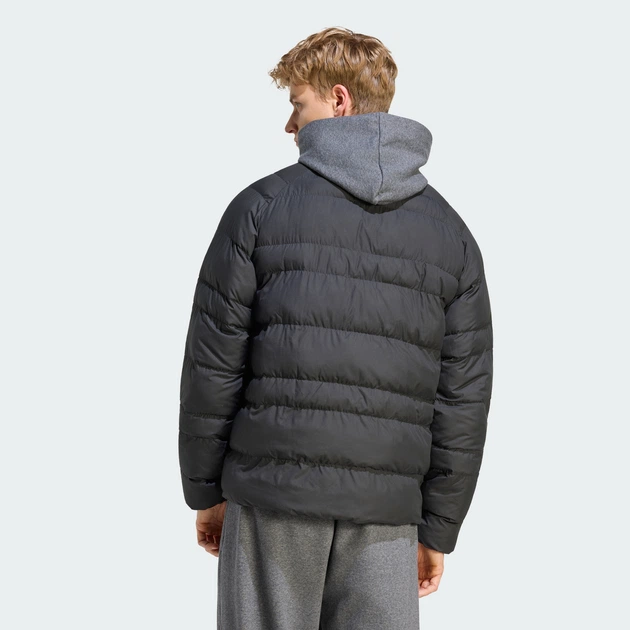 Мужская куртка ESSENTIALS PACKABLE INSULATED adidas KF2710 (XL) черный (4068805089633) - Фото 2 Мужская куртка ESSENTIALS PACKABLE INSULATED adidas KF2710 (XL) черный (4068805089633) - изображение 2