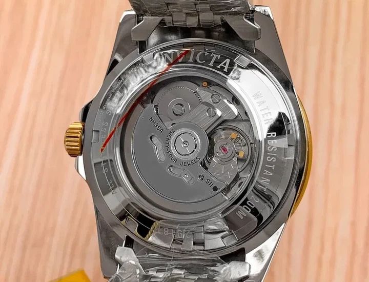 Механические часы Invicta 29181 Pro Diver Automatic 42 мм. 200 MT - изображение 8