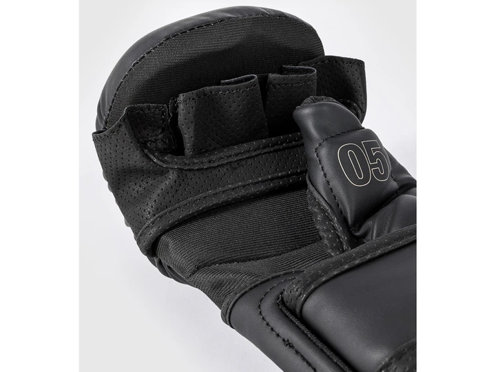 Рукавички для ММА VENUM Impact Evo Sparring MMA M чорний (6105) - зображення 7