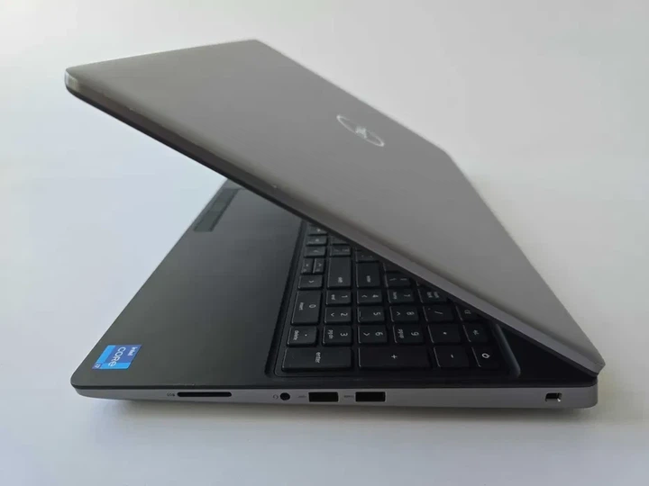 Ноутбук Dell Precision 7560 I7 11850H/RTX A3000/RAM 16GB/SSD 512GB/WIN 11 Б\В - Б/У - Фото 6 Ноутбук Dell Precision 7560 I7 11850H/RTX A3000/RAM 16GB/SSD 512GB/WIN 11 Б\В - Б/У - изображение 6