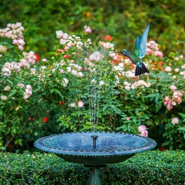Плавающий садовый фонтан с солнечной панелью и различными насадками Solar Fountain Черный - изображение 6
