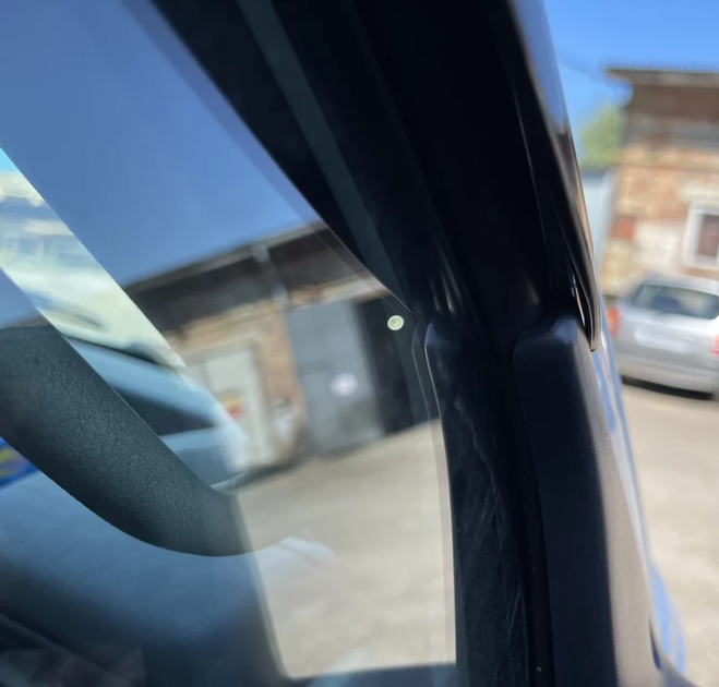 Вітровики (2 шт., Sunplex Sport) для Volkswagen T4 Caravelle/Multivan - зображення 7