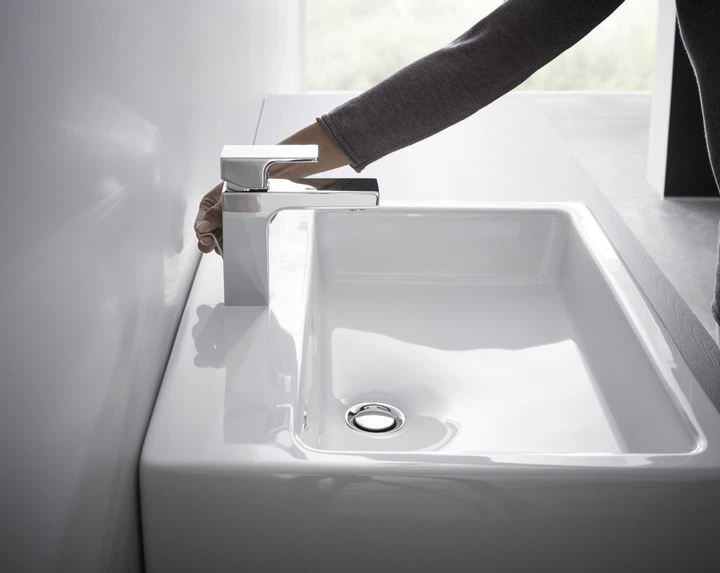 Смеситель для раковины HANSGROHE Vernis Shape 71561000 с донным клапаном - изображение 8