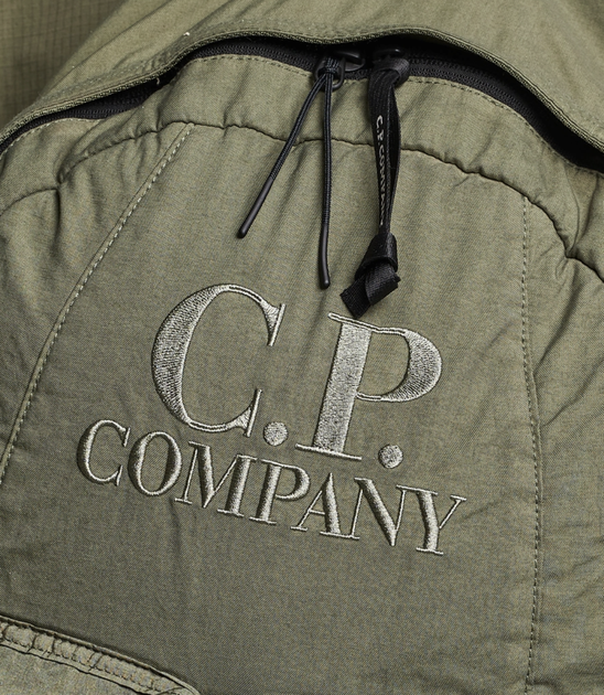 Рюкзак C.P. Company Taylon P Nylon Backpack с вышитым логотипом в цвете хаки. - изображение 3