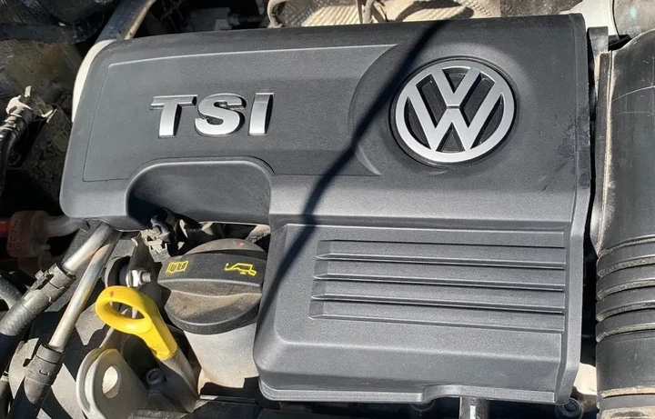 Кришка двигуна Volkswagen 1,4 T EA211 для Jetta 6 Golf 7 Touran Tiguan - Фото 2 Кришка двигуна Volkswagen 1,4 T EA211 для Jetta 6 Golf 7 Touran Tiguan - зображення 2