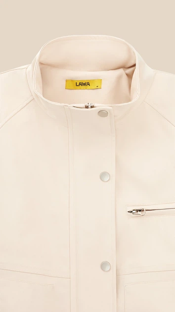 Вітрівка плащівка однотонна жіноча LAWA WBC02492 L Пісочний shop (2000999516122) - Фото 2 Вітрівка плащівка однотонна жіноча LAWA WBC02492 L Пісочний shop (2000999516122) - зображення 2