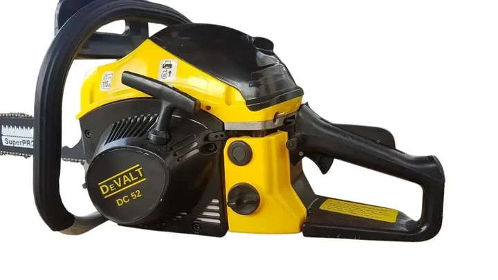 Качественная бензопила DeWalt DC 52 4.5 кВт Бензиновая цепная пила для дачи и сада Бензопила для обрезки ветвей и рубки деревьев - Фото 5 Качественная бензопила DeWalt DC 52 4.5 кВт Бензиновая цепная пила для дачи и сада Бензопила для обрезки ветвей и рубки деревьев - изображение 5