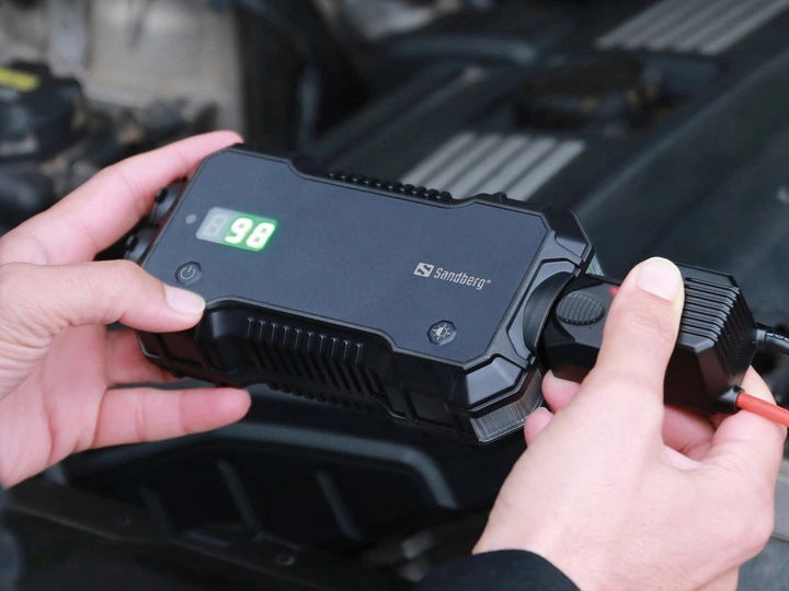 Пусковое устройство Sandberg Jump Starter 10000 mAh 18W USB-C/USB-A, фонарик 2W (420-98) - изображение 7