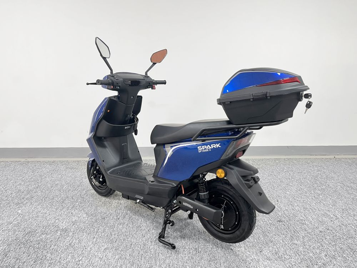 Электроскутер Spark SP1500E-2 (Синий) - Фото 9 Электроскутер Spark SP1500E-2 (Синий) - изображение 9