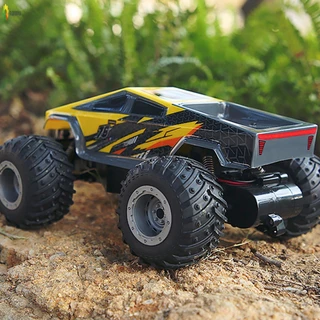 Машинка на радіокеруванні Tesla Cybertruck JJRC Q208 RC-джип машинка з пультом джип для дітей з LED-підсвіткою - Фото 2 Машинка на радіокеруванні Tesla Cybertruck JJRC Q208 RC-джип машинка з пультом джип для дітей з LED-підсвіткою - зображення 2