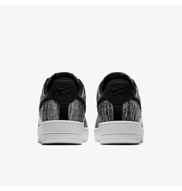 Кросівки NK Air Force 1 Flyknit 2.0 сірий 41 - Фото 4 Кросівки NK Air Force 1 Flyknit 2.0 сірий 41 - зображення 4