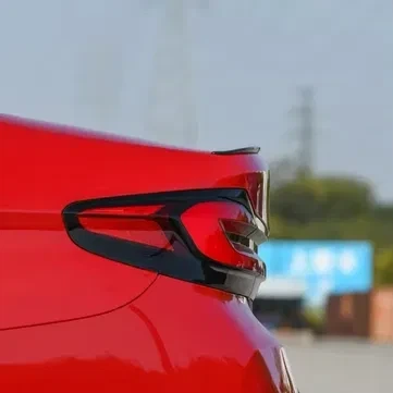Спойлер багажника BMW G30 2017-2024 сабля M5 стиль черный глянец - изображение 4