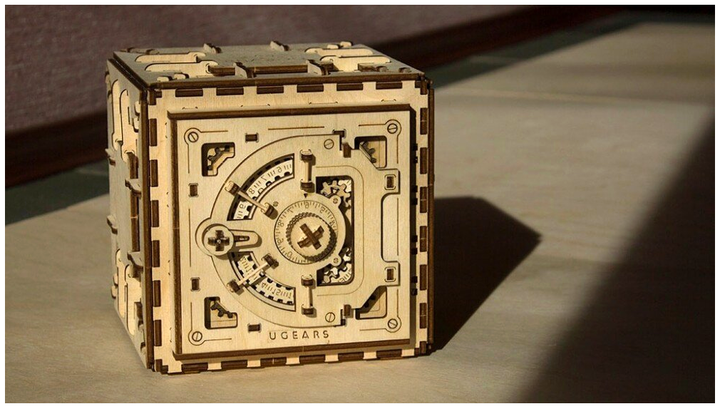 Механический 3D пазл 179 деталей для самостоятельного складывания из дерева UGEARS MC-4734 - Фото 2 Механический 3D пазл 179 деталей для самостоятельного складывания из дерева UGEARS MC-4734 - изображение 2