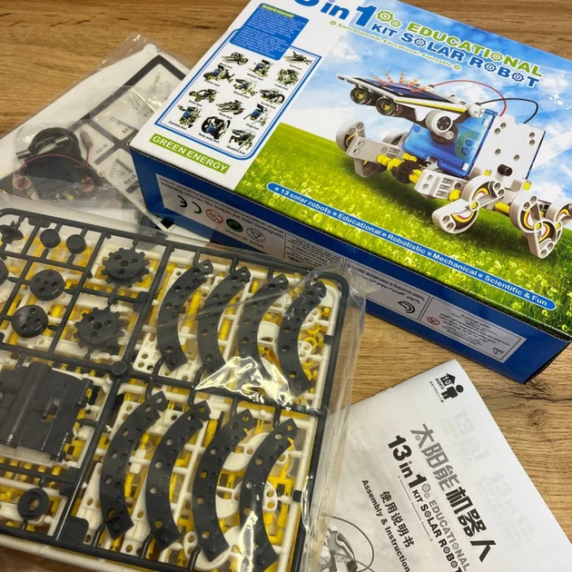 Робот-конструктор на сонячній батареї (Educational Solar Robot Kit 13-в-1) - зображення 2