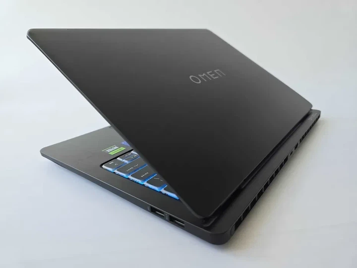 Ноутбук HP Omen Transcent 14 (2024) Ultra 7 155H/RTX 4060/RAM 16GB/SSD 1TB/OLED Б\В - Б/У - Фото 7 Ноутбук HP Omen Transcent 14 (2024) Ultra 7 155H/RTX 4060/RAM 16GB/SSD 1TB/OLED Б\В - Б/У - изображение 7