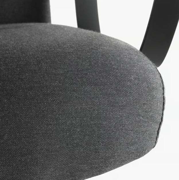 Офісне крісло MARKUS IKEA 702.611.50 Віслі темно-сірий - Фото 2 Офісне крісло MARKUS IKEA 702.611.50 Віслі темно-сірий - зображення 2