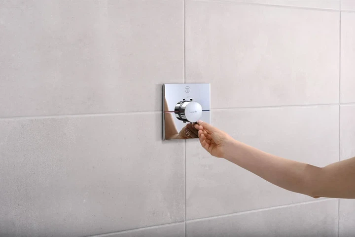 Hansgrohe ShowerSelect Comfort E Термостат на 2 потребителя, хром (15572000) - изображение 8