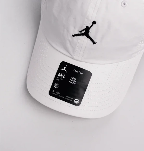 Кепка унісекс Air Jordan U Club Cap Us Cb Wsh Jm White HQ1963-100 білий розмір L - Фото 3 Кепка унісекс Air Jordan U Club Cap Us Cb Wsh Jm White HQ1963-100 білий розмір L - изображение 3