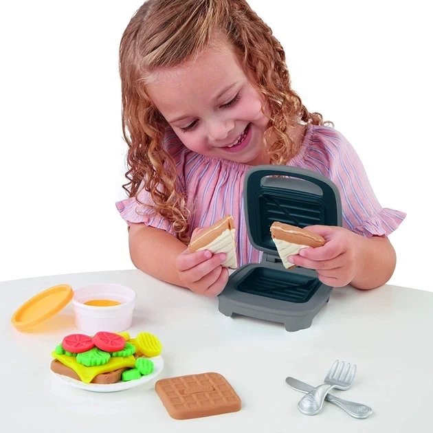Набор для лепки Сэндвич с сыром Play-Doh Hasbro (E7623) — Пластилин с аксессуарами Бутерброд - изображение 3