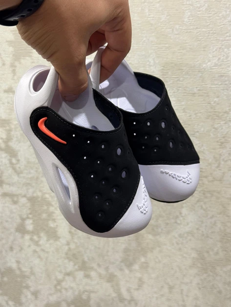 Крокси Crocs Nike Aqua Swoosh Baby/Toddler Sandals 25 (15-15.5см) White/Black (арт 0001) - Фото 2 Крокси Crocs Nike Aqua Swoosh Baby/Toddler Sandals 25 (15-15.5см) White/Black (арт 0001) - изображение 2