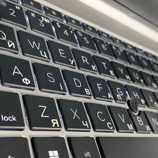 Ультрабук Б-клас HP EliteBook 850 G8 / 15.6" (1920x1080) IPS / Intel Core i5-1145G7 (4 (8) ядра по 2.6 - 4.4 GHz) / 16 GB DDR4 / 256 GB SSD / Intel Iris Xe Graphics б/в + Бездротова миша / USB - зображення 7