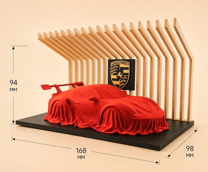 Декоративна статуетка Porsche 911 GT3 RS під чохлом - изображение 2