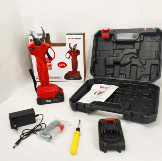 Акумуляторний секатор BOXER BX-9001 24V 2Ah із двома акумуляторами безщітковим двигуном діаметром різання до 30 мм - Фото 5 Акумуляторний секатор BOXER BX-9001 24V 2Ah із двома акумуляторами безщітковим двигуном діаметром різання до 30 мм - зображення 5