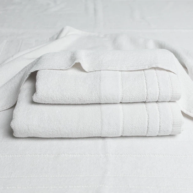 Набор махровых полотенец с велюровым бордюром 3шт GM Textile 50х90см, 50х90см, 70х140см 500г/м2 (Белый) - изображение 5