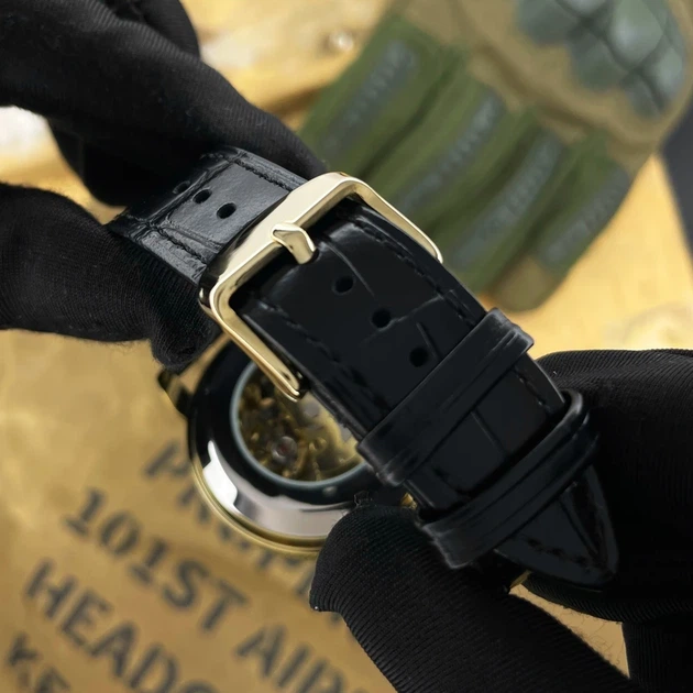 Наручний годинник Awarder 022-3D Не Забуду Дім Gold-Black - Фото 5 Наручний годинник Awarder 022-3D Не Забуду Дім Gold-Black - изображение 5