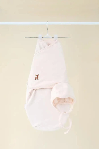 Європелюшка на липучках з шапочкою Mag baby Cozy, cream 0-3 - Фото 1 Європелюшка на липучках з шапочкою Mag baby Cozy, cream 0-3 - изображение 1