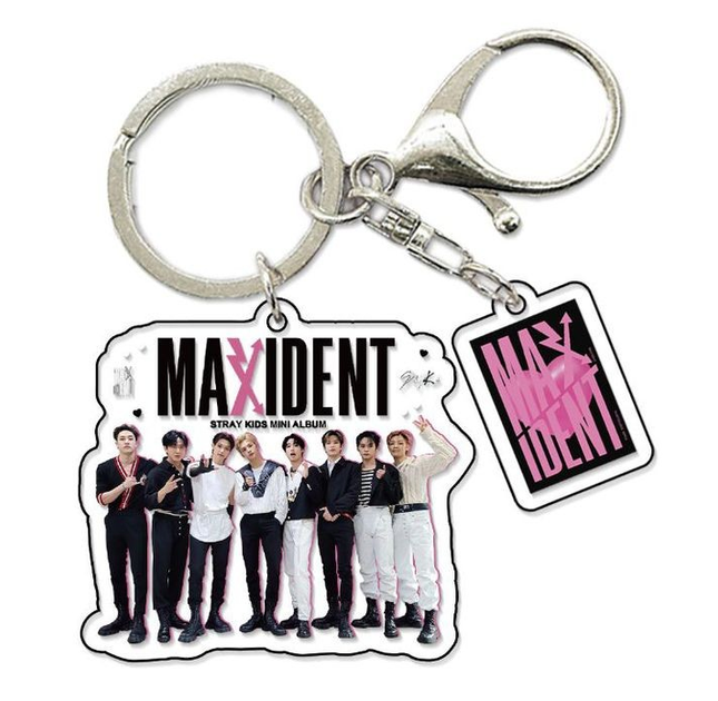 Брелок Stray Kids Стрей Кідс «Maxident » - Фото 2 Брелок Stray Kids Стрей Кідс «Maxident » - зображення 2