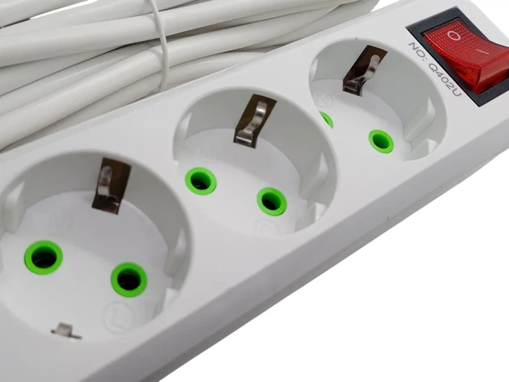 Удлинитель 10 метров на 3 розетки с: заземление + выключатель + USB + Type-C х2 - изображение 2