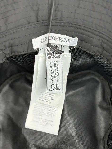 Водонепроницаемая панама C.P. Company с линзой и карманом, One Size (универсальный размер), унисекс, чёрного цвета. - изображение 5