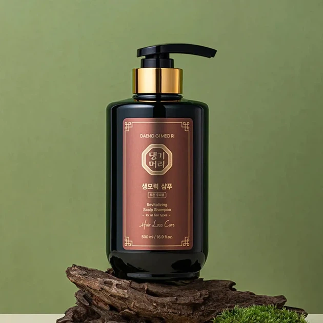 Регенерувальний шампунь DAENG GI MEO RI Revitalizing Scalp Shampoo 500ml - Фото 4 Регенерувальний шампунь DAENG GI MEO RI Revitalizing Scalp Shampoo 500ml - изображение 4