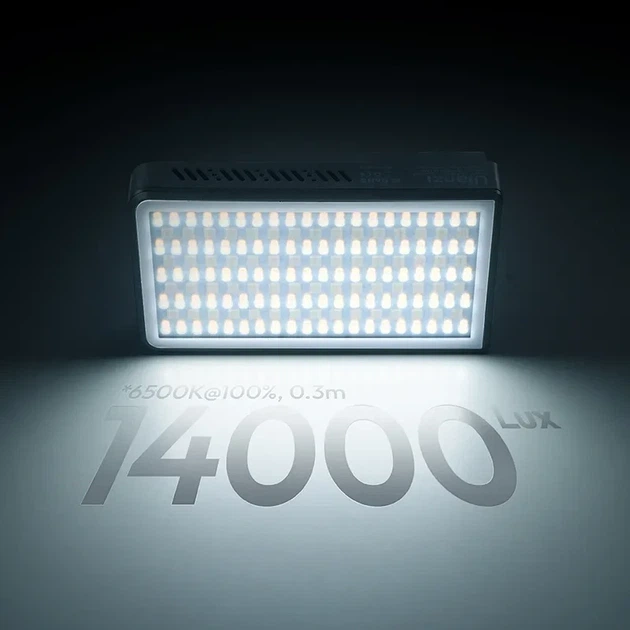 Відеосвітло Ulanzi LM-P40RGB Portable Video Light 40W RGB (KST-L130) - Фото 5 Відеосвітло Ulanzi LM-P40RGB Portable Video Light 40W RGB (KST-L130) - изображение 5