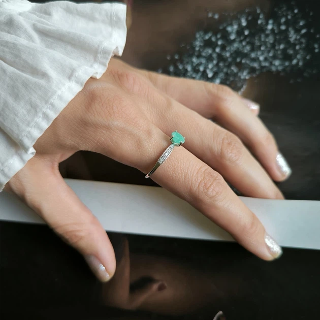 Серебряное кольцо с натуральным изумрудом 1.156ct, вес изделия 1,88 гр (2214137) - изображение 7