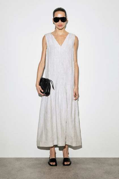 Жіноча міді-сукня COS Sculpted Pleated Linen Midi Dress Light grey 34 (1327614002) - Фото 1 Жіноча міді-сукня COS Sculpted Pleated Linen Midi Dress Light grey 34 (1327614002) - зображення 1