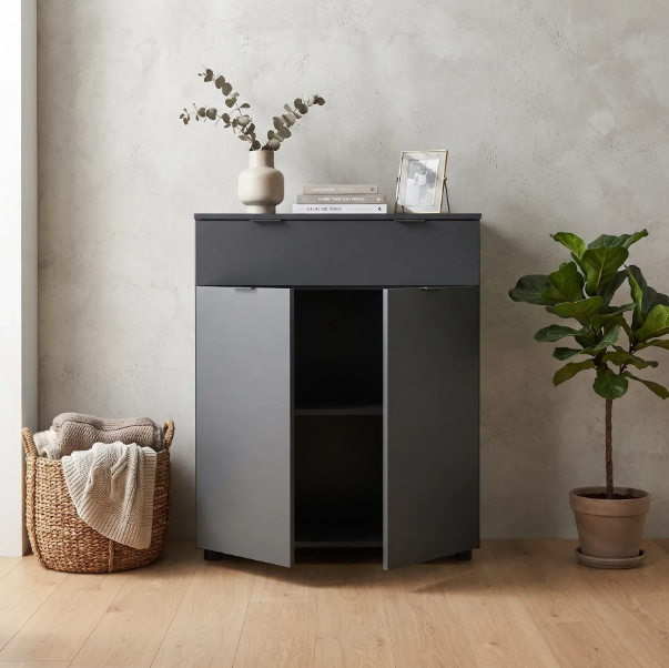 Комод Doros Рон 2 фасади 1 шухляда Графіт 80х38х100 (41516004) - Фото 1 Комод Doros Рон 2 фасади 1 шухляда Графіт 80х38х100 (41516004) - зображення 1