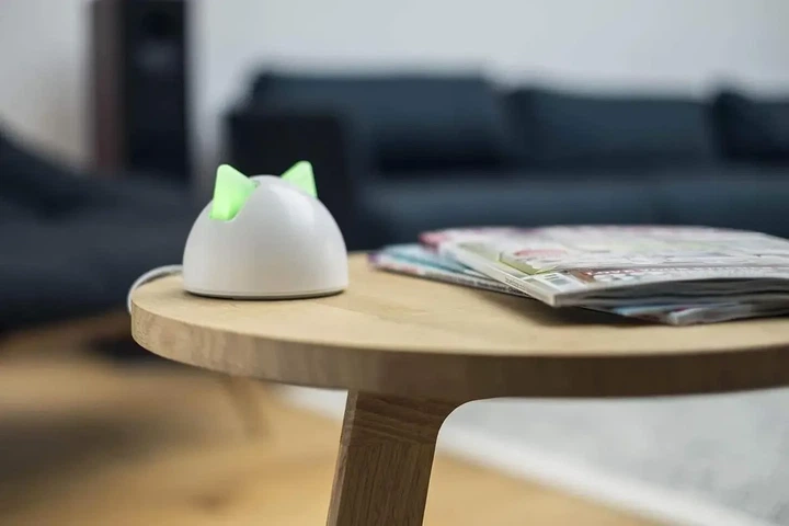 Умная дверца для котов и собак SureFlap Microchip Cat Flap Connect iDSCFWTB1 с Hub, управление через приложение без брелков чипов - изображение 5