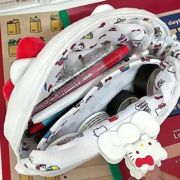 Мягкий пенал Hello Kitty пенал косметичка унисекс черный с мультяшным принтом полиэстер без наполнения на молнии - Фото 4 Мягкий пенал Hello Kitty пенал косметичка унисекс черный с мультяшным принтом полиэстер без наполнения на молнии - изображение 4