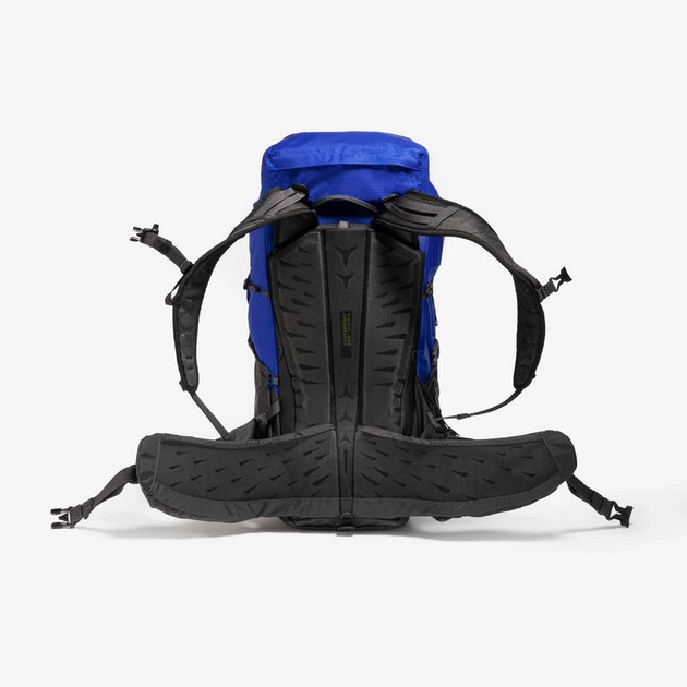 Туристический Рюкзак QUECHUA MH900 38л 60х28х23см Синий Совместимые с Питьевой Системой - изображение 10