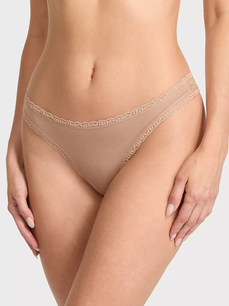Трусики стринги Cotton Lace-Waist Thong Victoria's Secret бежевый L - Фото 1 Трусики стринги Cotton Lace-Waist Thong Victoria's Secret бежевый L - изображение 1
