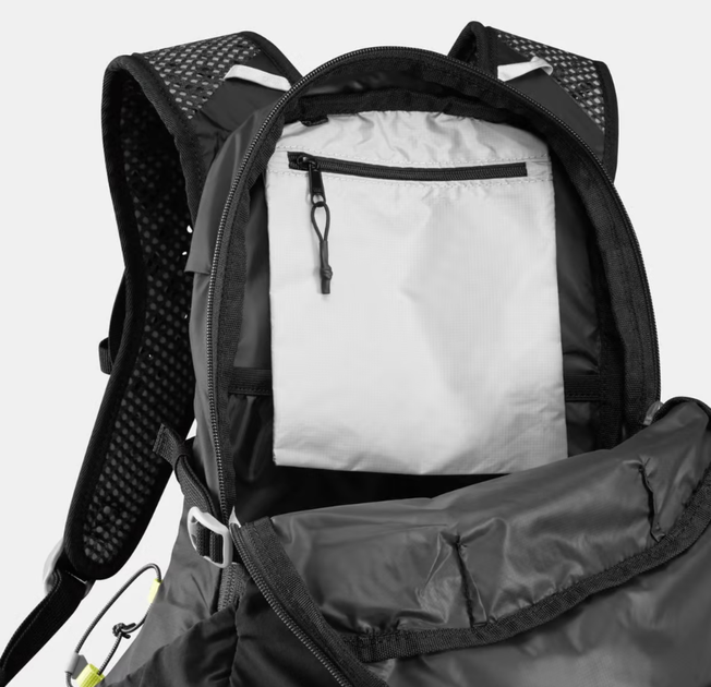 Туристический Рюкзак QUECHUA FH500 17л 48 х 34 х 21 см Черный Совместимые с Питьевой Системой Дождевик - изображение 7