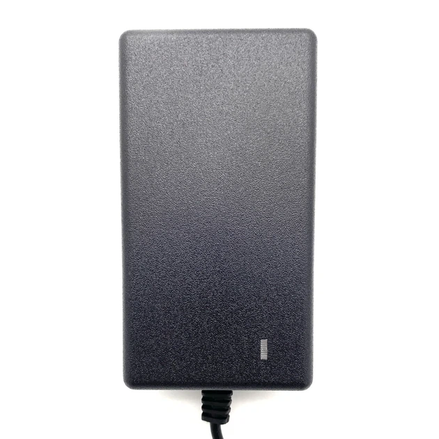 Зарядний пристрій LBC 16.8V 2A для 4S Li-ion акумуляторів, блок живлення 5.5x2.1 мм, AC 100-240V - Фото 6 Зарядний пристрій LBC 16.8V 2A для 4S Li-ion акумуляторів, блок живлення 5.5x2.1 мм, AC 100-240V - зображення 6